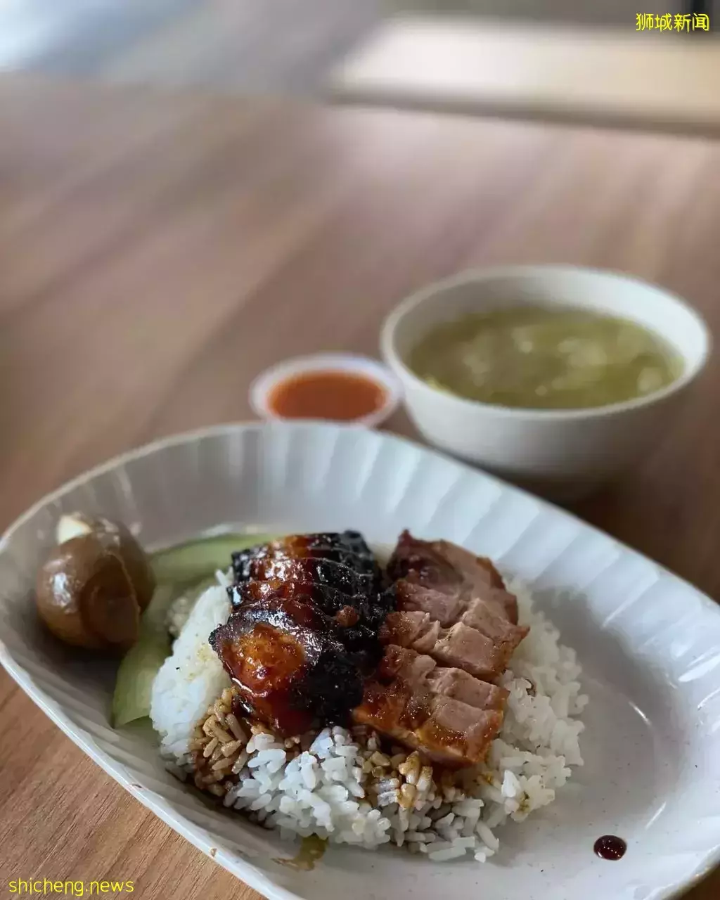 开业大促销!华仔港式烧腊💥喜添 Bgain 681旧街坊咖啡馆分行🥳从即日起至7月9日开售 $1熏香鸭饭