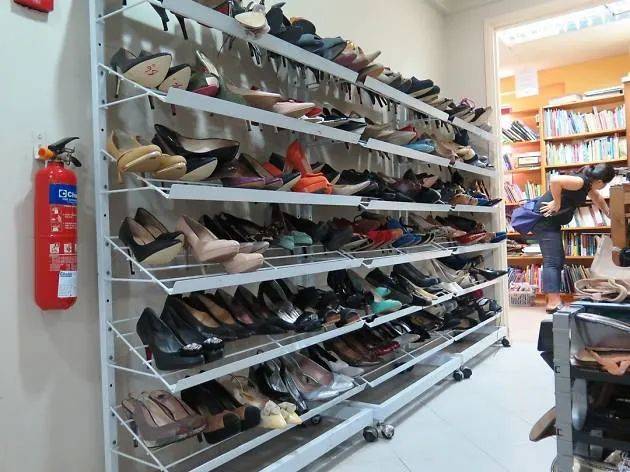 在新加坡，哪裏淘便宜、質量好的二手家具、嬰兒用品