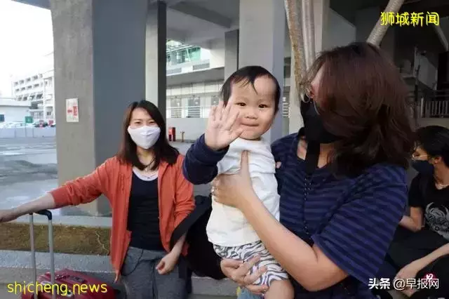 新马陆路关卡重开结束两年时空阻隔 他们回家了