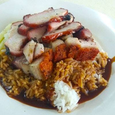 平價美食之王!新加坡最好吃的叉燒大盤點!!值得你專門跑過去排隊的那種