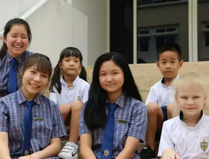 新加坡老牌頂尖私立學校，聖法蘭西斯衛理學校（SFMS）