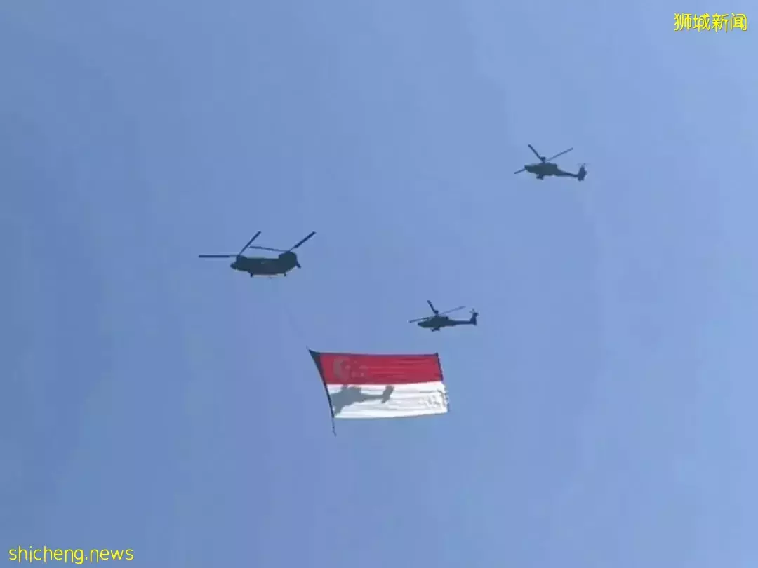 精彩！战斗机编队，直升机水上投送，今年新加坡国庆庆典有什么亮点