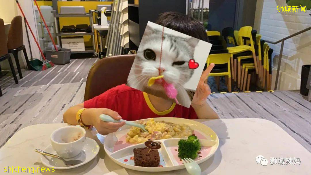 聽說在新加坡打完科興還是不能堂食?我親自試了一下,結果