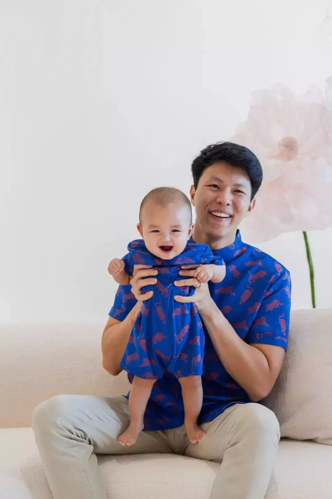 我们挖到了新加坡宝藏童装品牌,新年亲子装穿出了明星的感觉