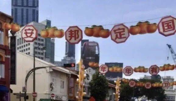 中秋明月夜,今宵歡樂多! 樂評牛車水燈飾