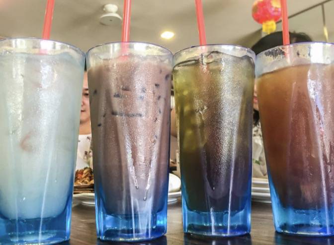 驚呆！印度小哥在新加坡街頭狂飙中文、福建話！網友跪了：比我說得好多了