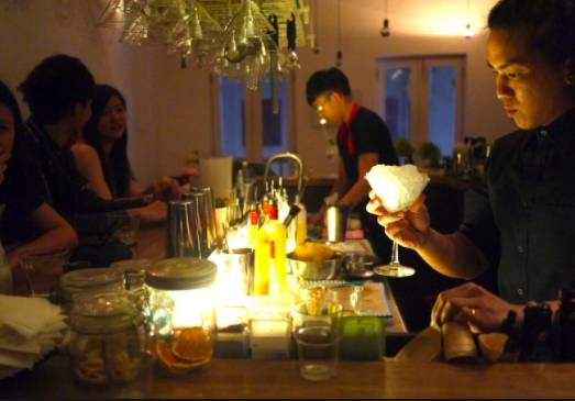 玩在獅城 想要體驗獨一無二的飲酒氛圍感?新加坡這10家高顔值酒吧你一定不能錯過