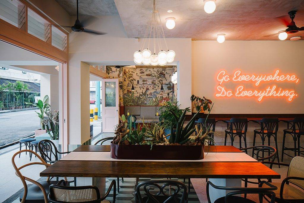 Ins風滿滿📷The Great Madras酒店複古時髦，泳池粉紅外牆超好拍⛱享受國外度假Feel☀