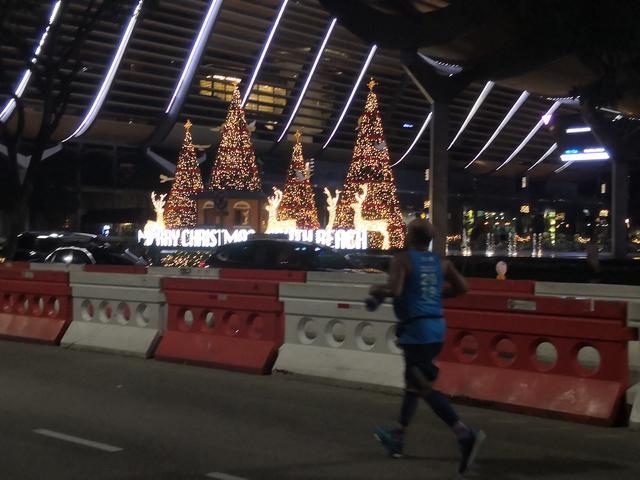 玩赛记:新加坡渣打马,夜游神出没,愈夜愈美丽