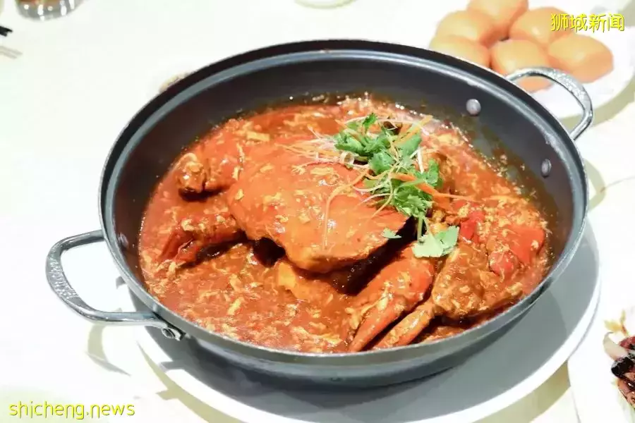 新加坡必打卡的25道國寶級美食！辣椒螃蟹、海南雞飯、炒粿條、肉骨茶