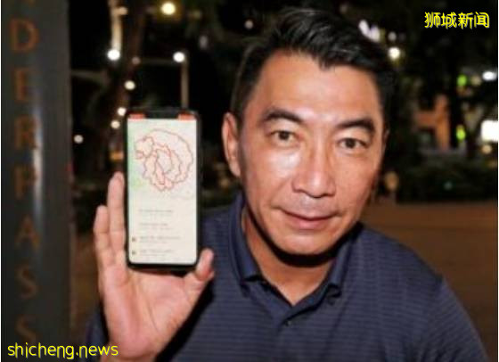 有心了，53歲銷售員賀新加坡國慶，騎腳車拼出獅頭完成挑戰