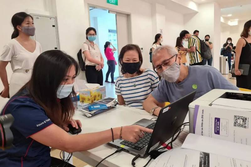 “重新探索新加坡100元消费券”派发首日,交易额高达186万新元