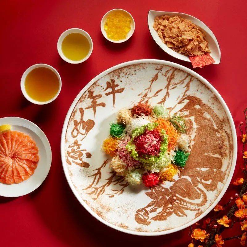 盆菜魚生的季節,是全體華人最快樂的時節