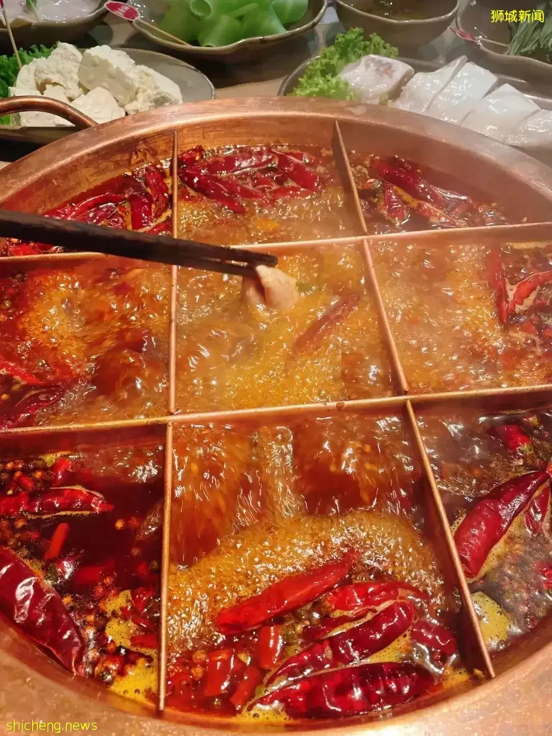 万众期盼的方叔叔重庆火锅终于来新加坡了