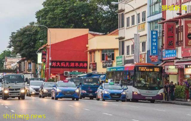 满大街的中文字 新加坡就像中国小县城