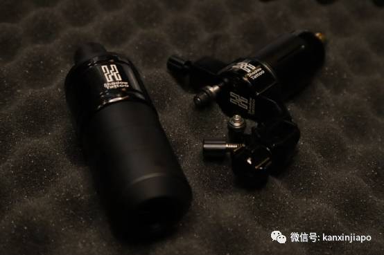 這家新加坡紋身店太可怕了