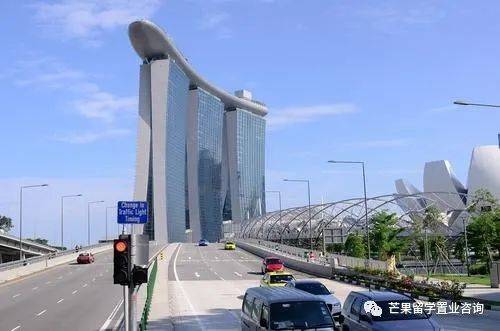 新加坡怎么缴个税?及新加坡银行大盘点