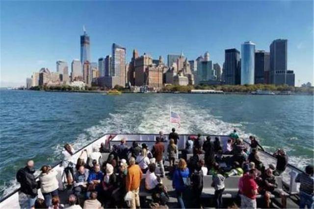 新加坡将解除对华入境限制,美国也想行动,赴美游客数已暴跌80%