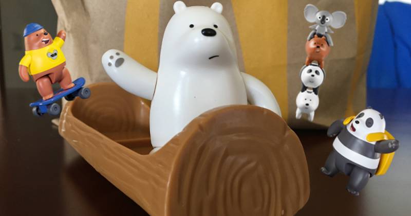 購買麥當勞歡樂餐,獲得We Bare Bears系列玩具