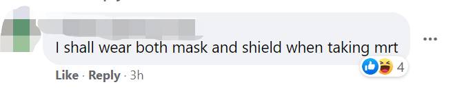 爭議！新加坡巴士、地鐵上的安全距離貼紙全撕了!