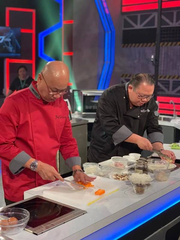 【有人說】本地名廚馮洱訊：掌勺路上的磕磕碰碰