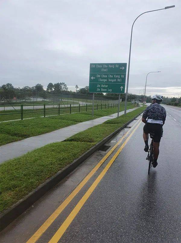 新加坡小夥靠送外賣成功減肥126公斤,脫胎換骨