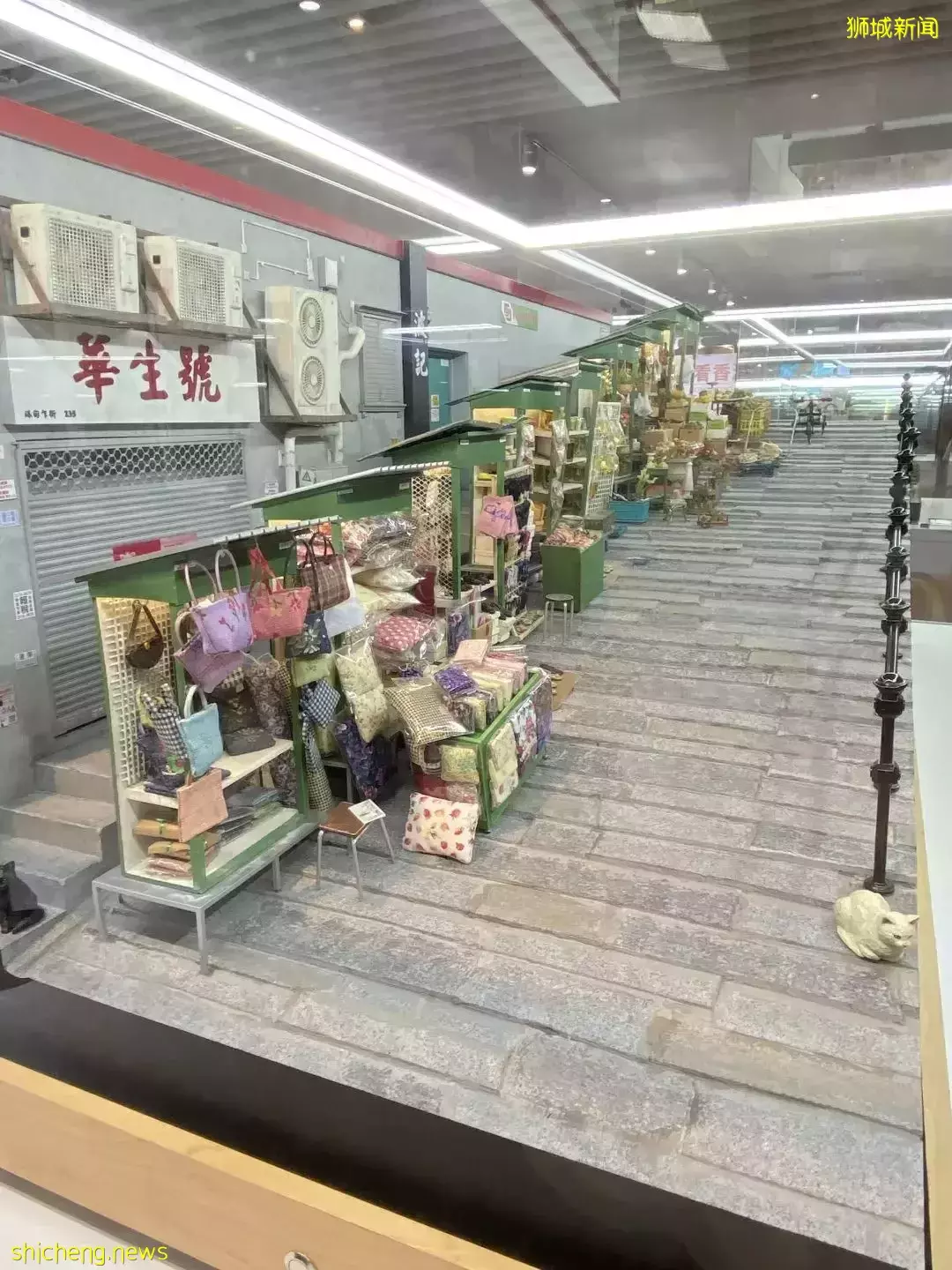 “細看香港”微觀藝術展亮相新加坡