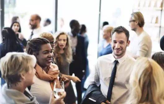 小坡島職場!教你在新加坡開拓職場人脈圈