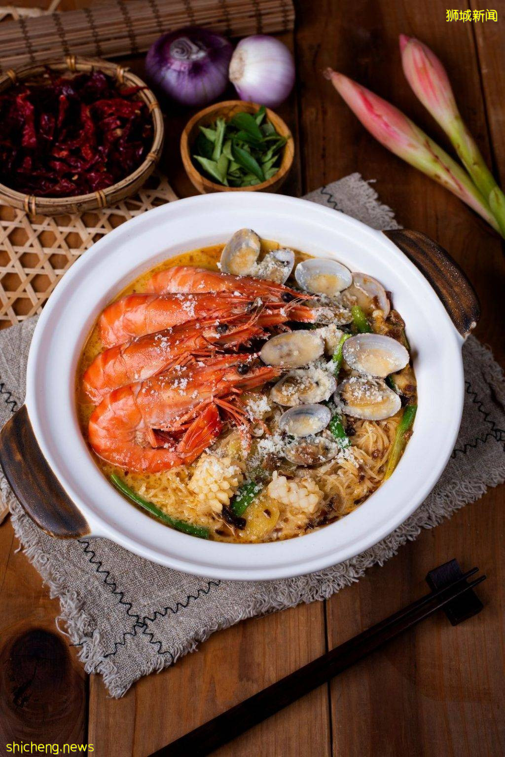 母亲节外卖优惠大合集!在家陪妈妈吃大餐,温馨又放心