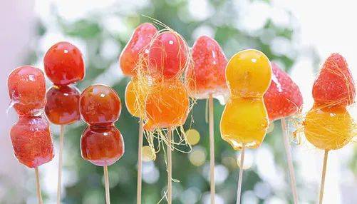 小坡島外賣上新 | 衆生皆苦,糖葫蘆甜