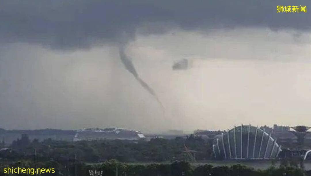 實拍！新加坡再現“水龍卷”！水柱直沖雲霄，猶如末日