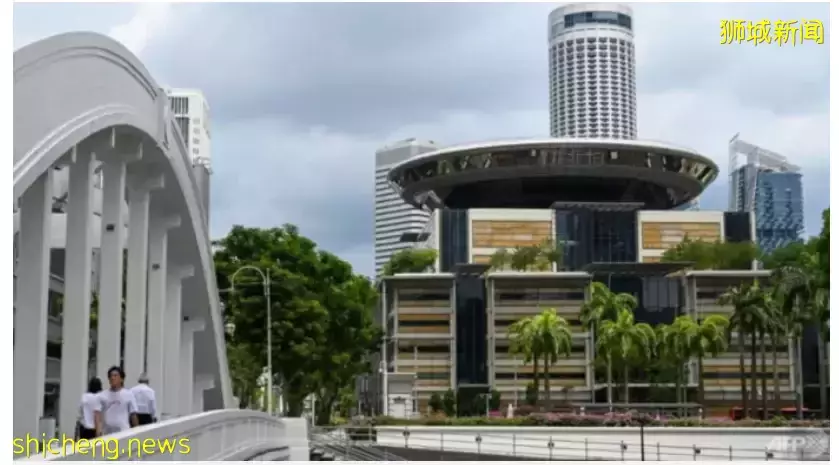 知法犯法應該“零容忍”，新加坡11名實習律師在資格考試中作弊