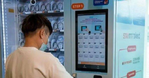 下周起，新加坡所有人或需佩戴追蹤器！第三階段快來了