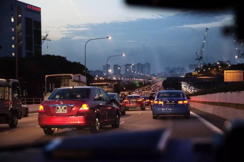 2020年2月第二轮中小型车组拥车证成交价增加一成，在新加坡你可能真的不需要一辆车