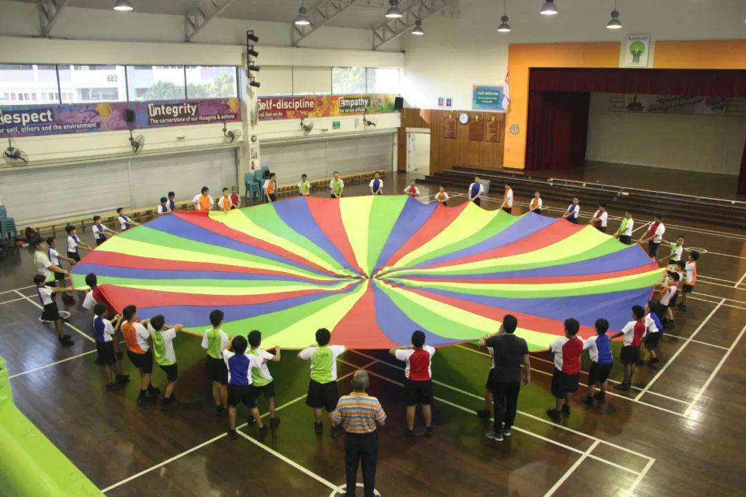 通过AEIS考试,你将进入这样的新加坡政府小学