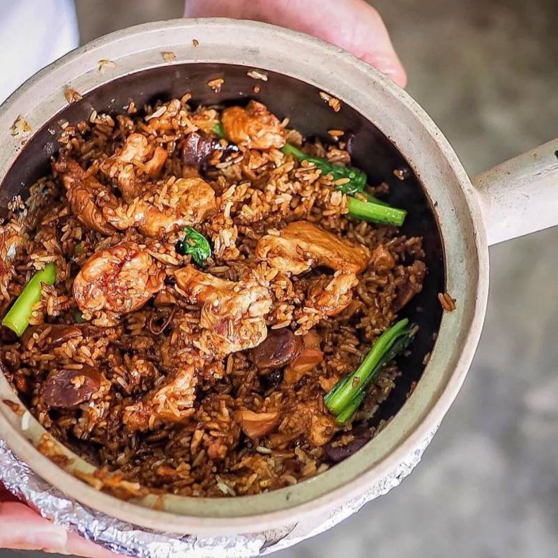 米饭系列  狮城这几碗煲仔饭，一吃就是几十年