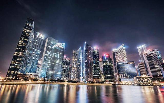 海拔最低的国家系列——新加坡,被抛弃到逆袭为四大金融中心之一