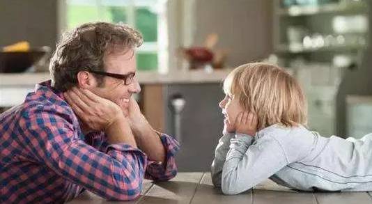 孩子越大越難相處？新加坡教育部指導科主任提出了這五點親子建議