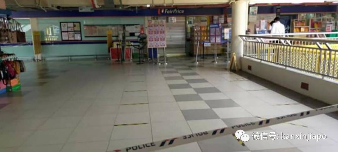 请路人买烟被拒,新加坡青年乱刀追砍人,血流满地!被判坐牢3年鞭8下