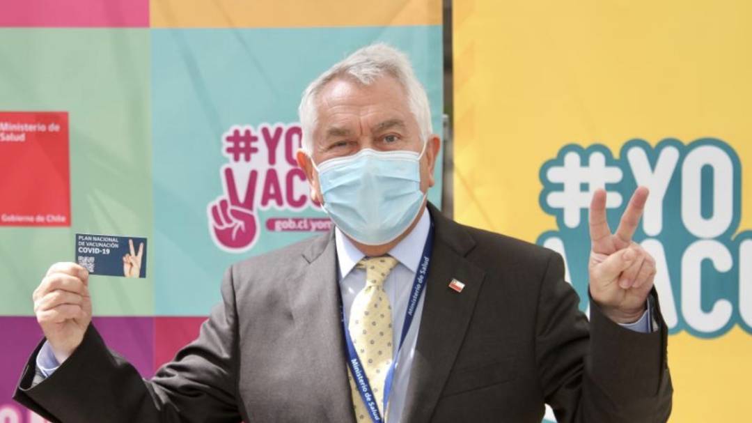 來了!首批中國疫苗抵達新加坡!部長官宣:第三階段將持續到疫苗生效