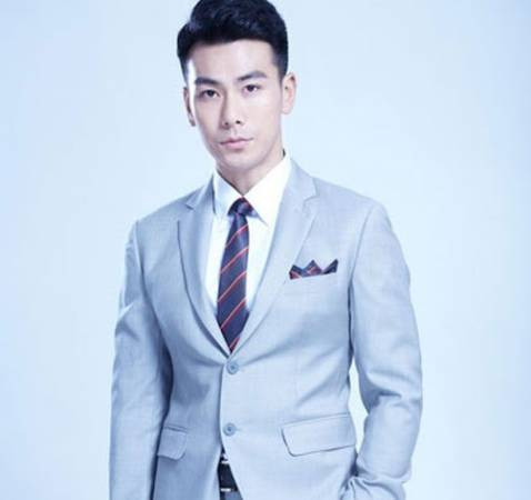 “特種兵”頹廢造型似“金城武” 戴向宇自覺蠻帥的