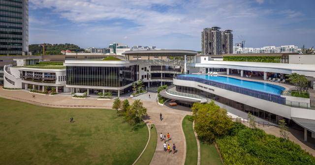 三个地区留学政策对比：中国香港vs英国vs新加坡