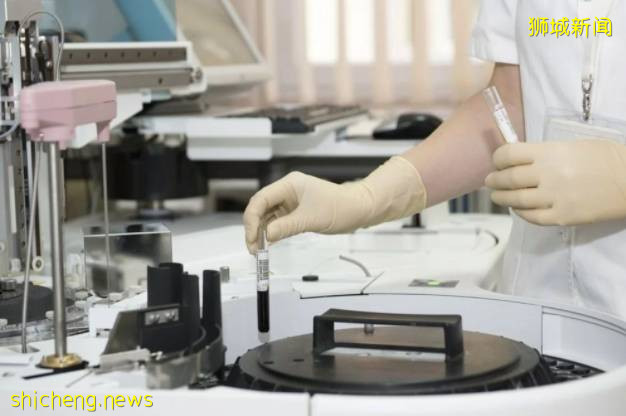 中国香港宣布全民检测,免费!新加坡网友问可否效仿