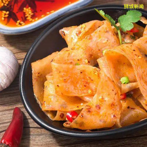 螺蛳粉辣條小魚幹... 李佳琦都愛吃的零食這裏全都有