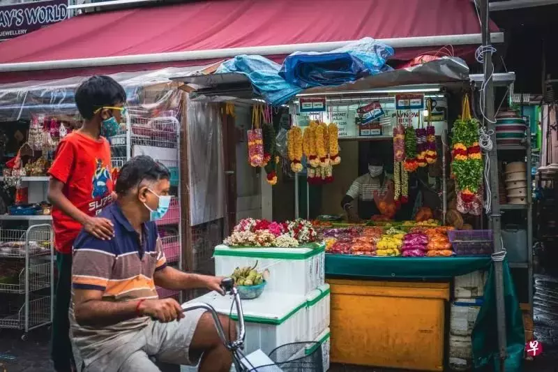 这里的车马喧嚣和香料味,你绝对在新加坡其他地方感受不到
