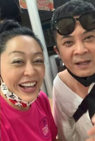 疫情下开韩国餐摊 朋友们说薛素珊疯了 