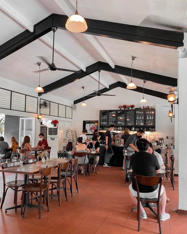 新加坡隐世咖啡厅!藏在马场里的Riders Cafe🐎 来一场慵懒偷闲早午餐,治愈那颗想旅游的心