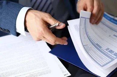 在新加坡的打工人,适合买哪些保险