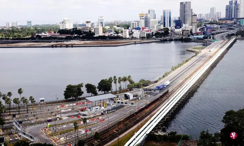 持工作准证马来西亚人接受健康检测 可继续到新加坡工作