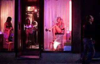 這裏是，新加坡紅燈區!